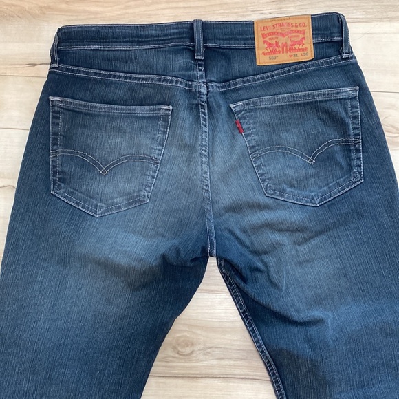 Levi Strauss & CO. Mens W31 and L30 Jeans - Picture 5 of 8